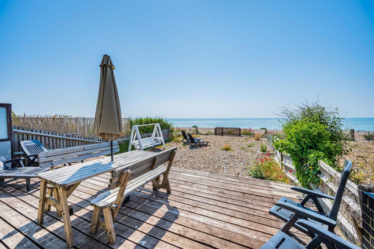 Pebble Paradise Beachfront Family Getaway بيفينسي المظهر الخارجي الصورة