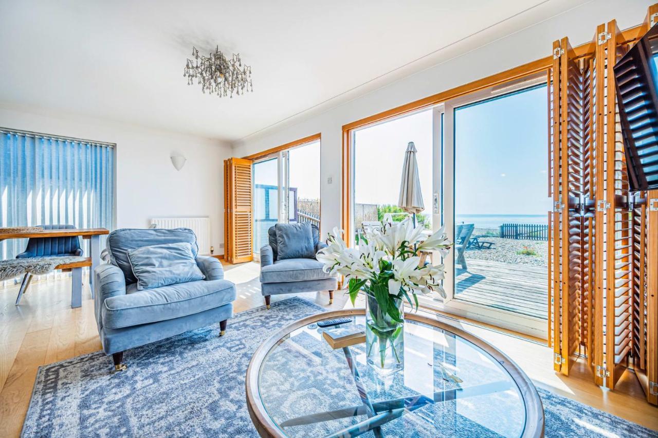 Pebble Paradise Beachfront Family Getaway بيفينسي المظهر الخارجي الصورة
